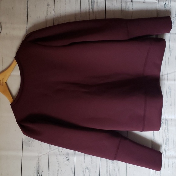 Stella & Dot Puff sleeve Neoprene style top - Picture 8 of 10